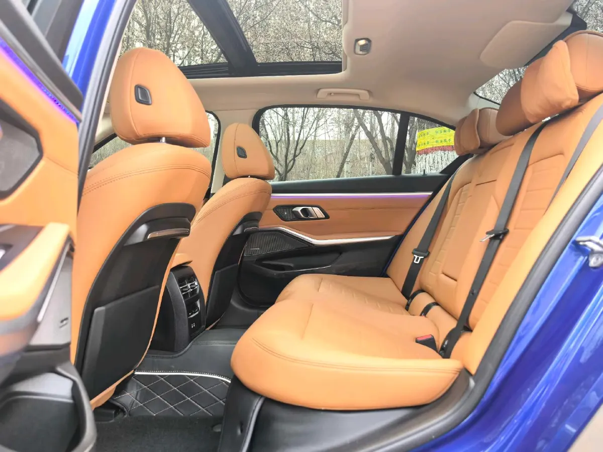 2020 BMW 3 Series 2.0T 258HP L4 8AT,autocango,china used car exporter,china ev exporter,chinese used car exporter,chinese used ev exporter