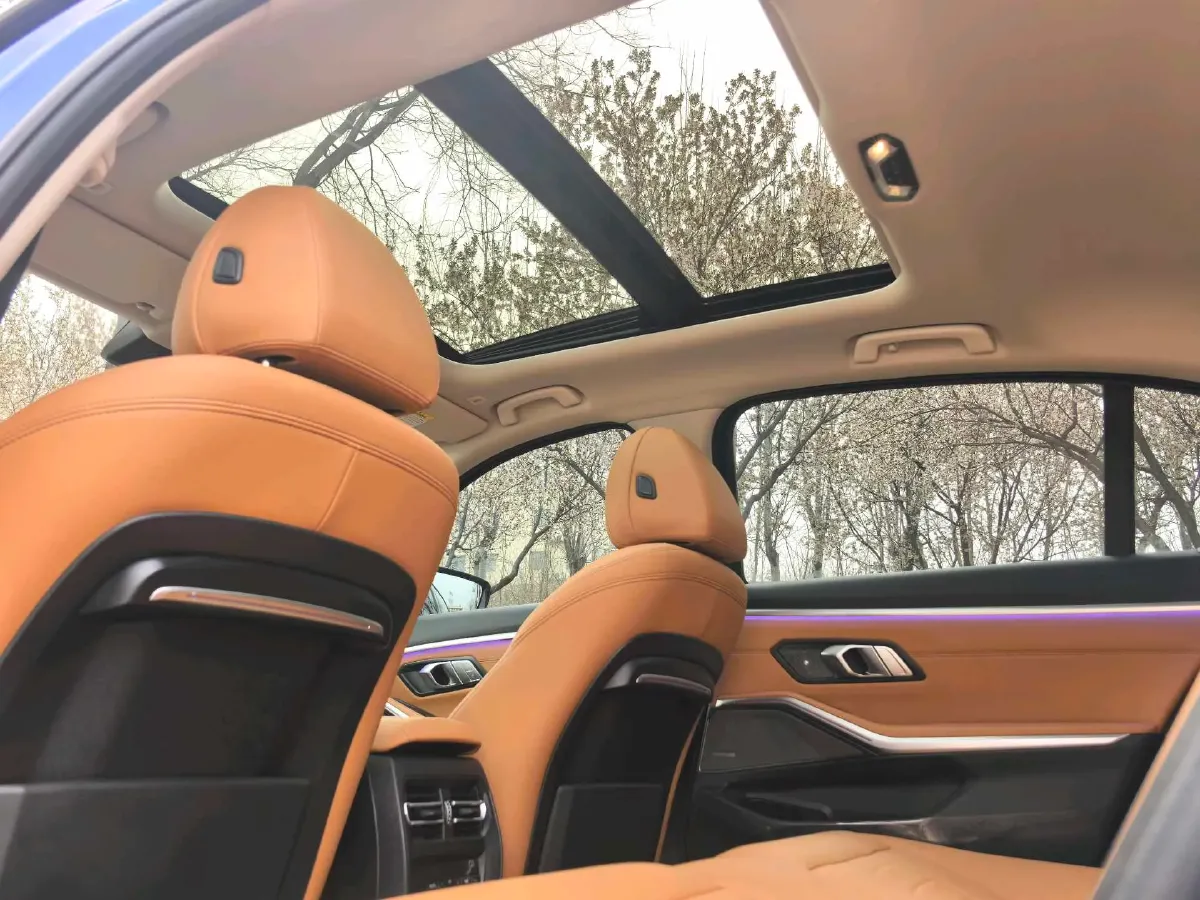 2020 BMW 3 Series 2.0T 258HP L4 8AT,autocango,china used car exporter,china ev exporter,chinese used car exporter,chinese used ev exporter