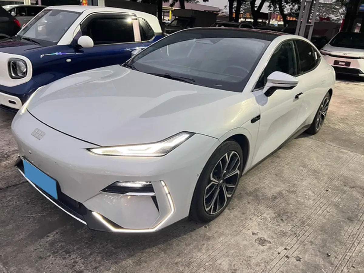 2025 MAXUS InterstellarX 2.5T 224HP L4 8AT,autocango,china used car exporter,china ev exporter,chinese used car exporter,chinese used ev exporter
