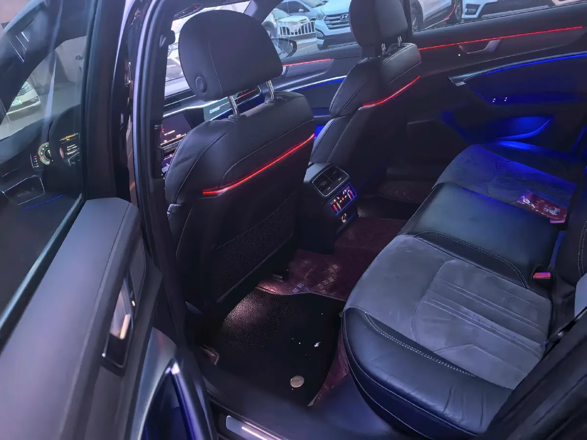 2021 Audi A6L 2.0T 224HP L4 7DCT,autocango,china used car exporter,china ev exporter,chinese used car exporter,chinese used ev exporter