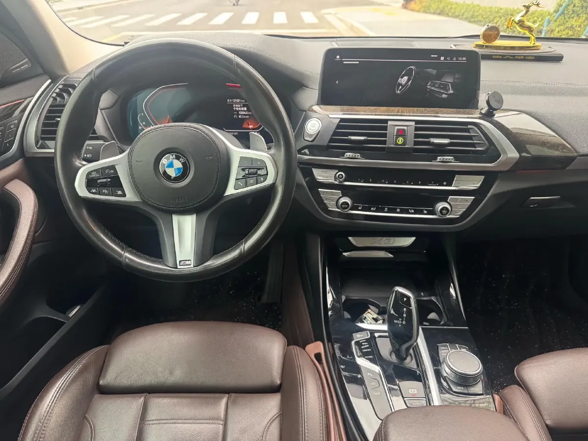 2021 BMW X3 2.0T 252HP L4 8AT,autocango,china used car exporter,china ev exporter,chinese used car exporter,chinese used ev exporter