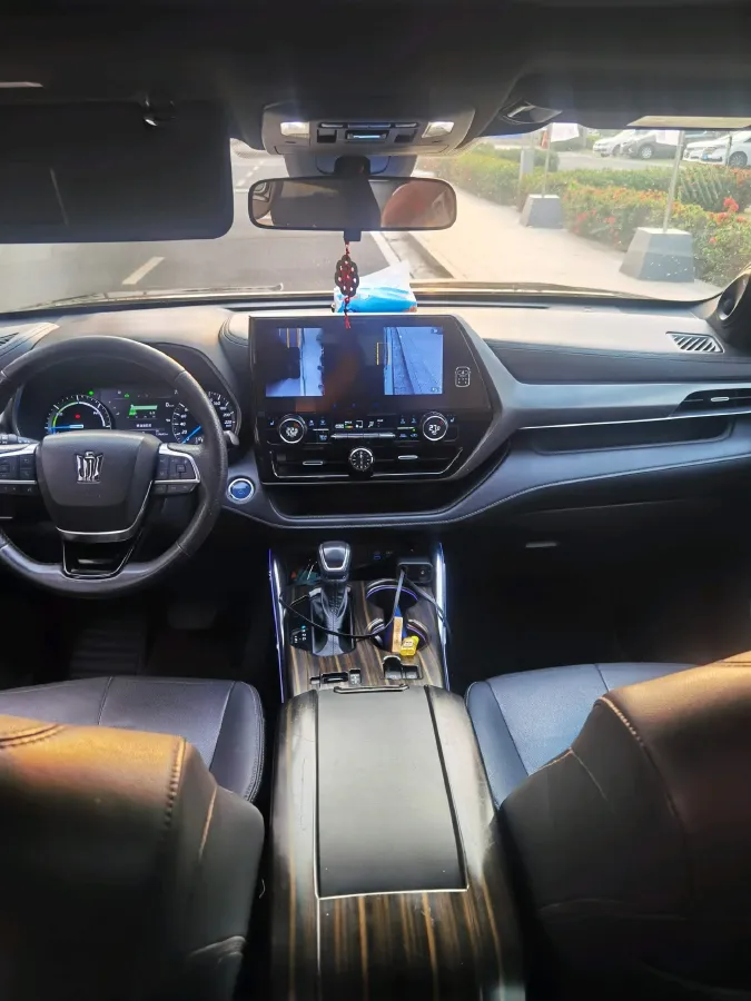 2021 Toyota Crown Kluger 2.5L 192HP L4 E-CVT Hybrid,autocango,china used car exporter,china ev exporter,chinese used car exporter,chinese used ev exporter