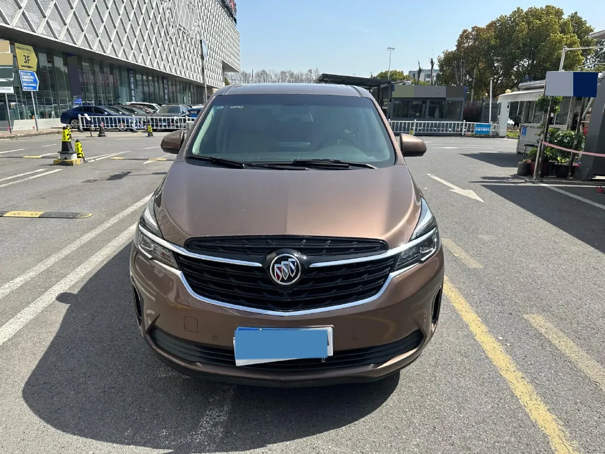 2022 Buick GL8 2.0T 237HP L4 9AT,autocango,china used car exporter,china ev exporter,chinese used car exporter,chinese used ev exporter