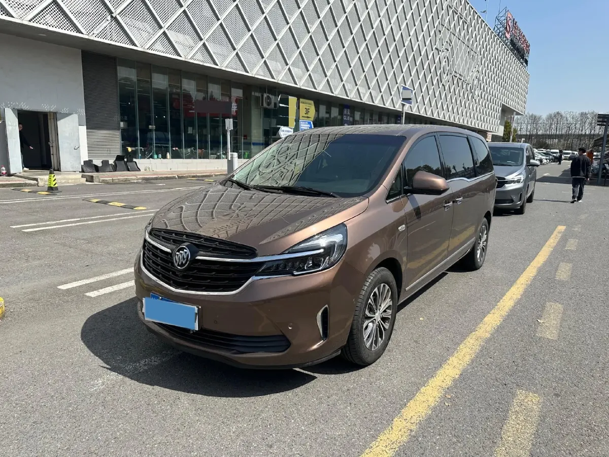 2022 Buick GL8 2.0T 237HP L4 9AT,autocango,china used car exporter,china ev exporter,chinese used car exporter,chinese used ev exporter