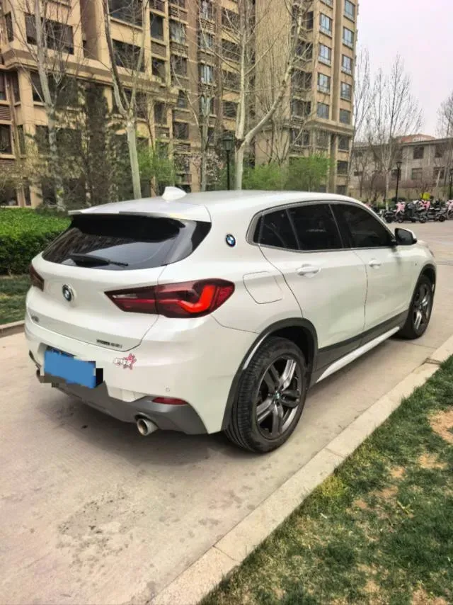 2021 BMW X2 2.0T 192HP L4 7DCT,autocango,china used car exporter,china ev exporter,chinese used car exporter,chinese used ev exporter