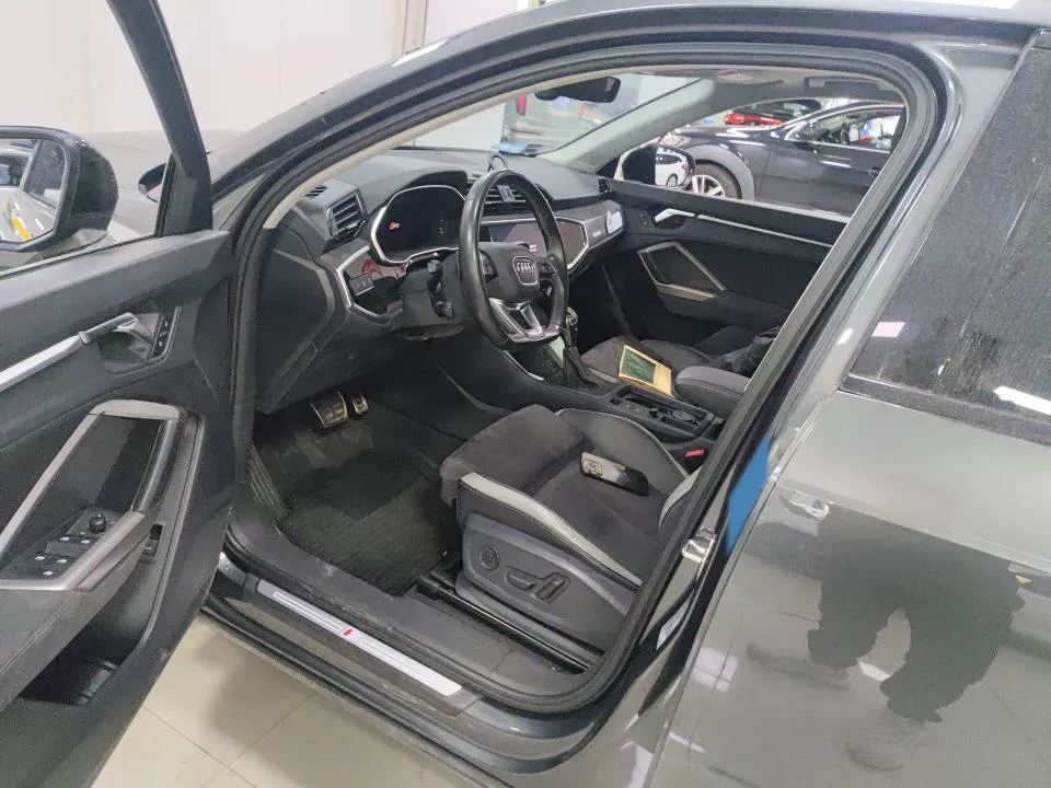 2023 Audi Q3 1.4T 150HP L4 7DCT,autocango,china used car exporter,china ev exporter,chinese used car exporter,chinese used ev exporter