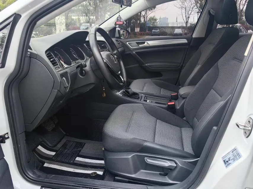 2018 Volkswagen Golf 1.4T 131HP L4 7DCT,autocango,china used car exporter,china ev exporter,chinese used car exporter,chinese used ev exporter