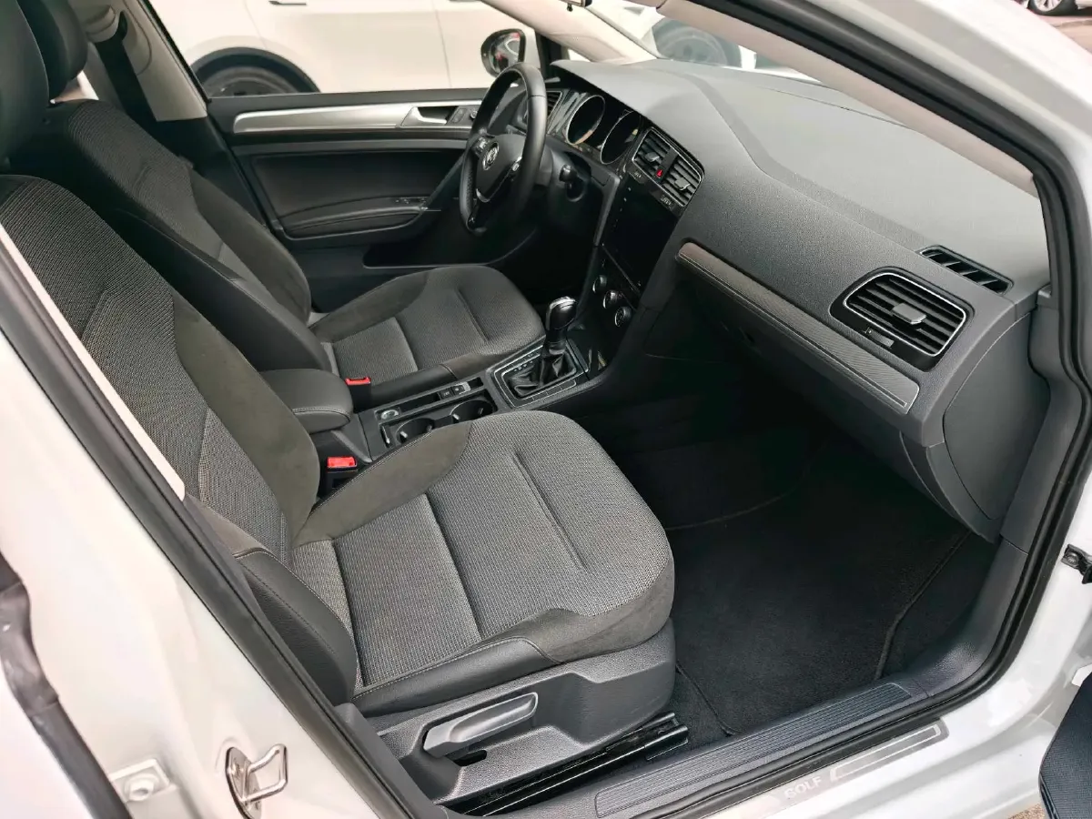 2020 Volkswagen Golf 1.4T 150HP L4 7DCT,autocango,china used car exporter,china ev exporter,chinese used car exporter,chinese used ev exporter