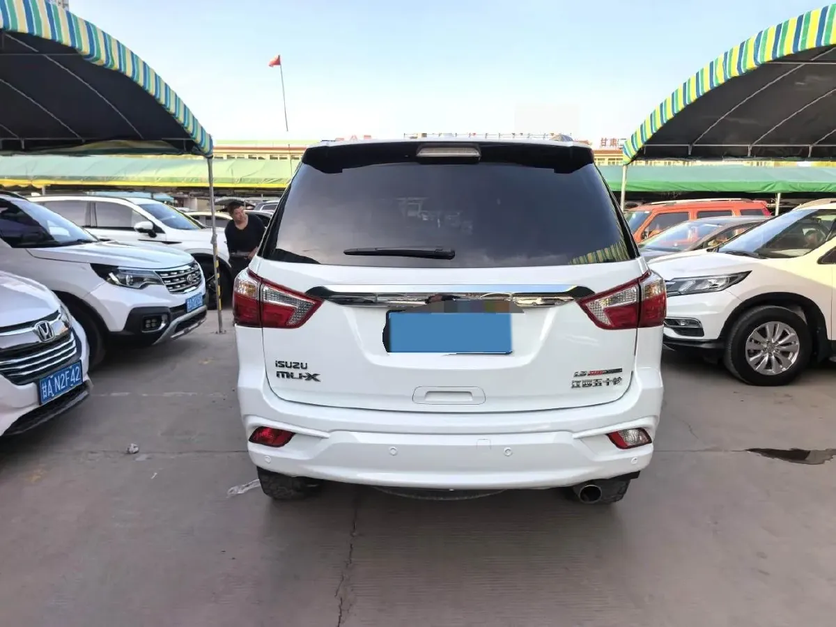 2018 Isuzu Mu-X 1.9T 163HP L4 6AT,autocango,china used car exporter,china ev exporter,chinese used car exporter,chinese used ev exporter