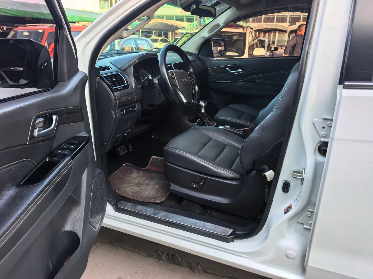 2018 Isuzu Mu-X 1.9T 163HP L4 6AT,autocango,china used car exporter,china ev exporter,chinese used car exporter,chinese used ev exporter