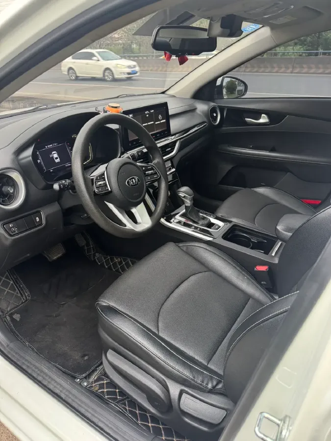 2019 Kia K3 1.5L 115HP L4 CVT,autocango,china used car exporter,china ev exporter,chinese used car exporter,chinese used ev exporter