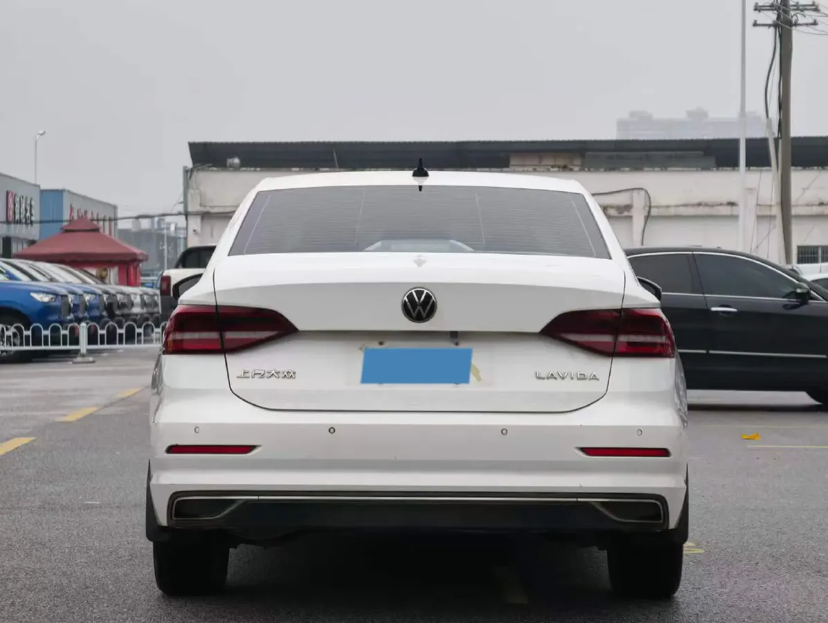 2021 Volkswagen Lavida 1.5L 113HP L4 6AT,autocango,china used car exporter,china ev exporter,chinese used car exporter,chinese used ev exporter