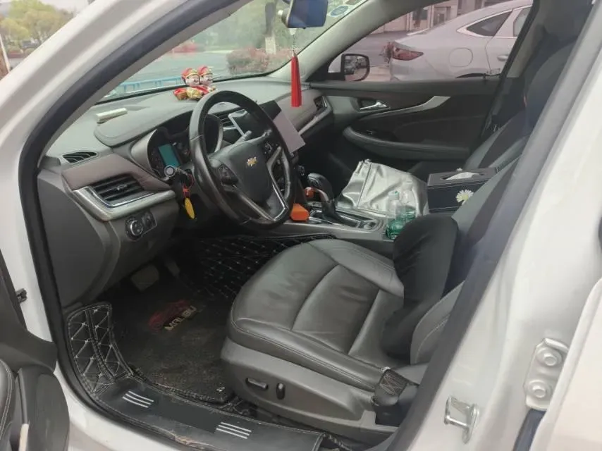 2018 Chevrolet Malibu 1.5T 170HP L4 6AT,autocango,china used car exporter,china ev exporter,chinese used car exporter,chinese used ev exporter