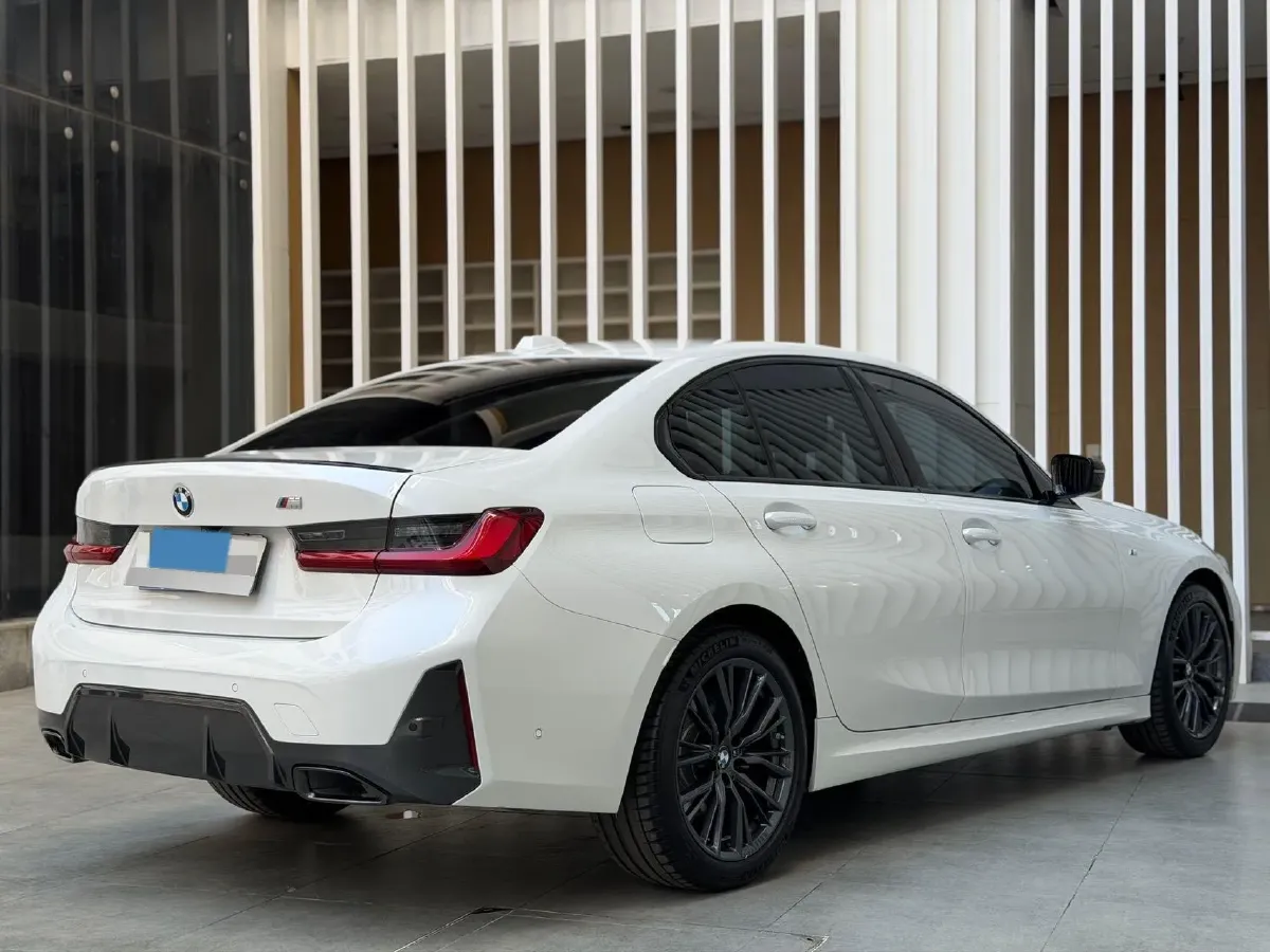 2023 BMW 3 Series 2.0T 184HP L4 8AT,autocango,china used car exporter,china ev exporter,chinese used car exporter,chinese used ev exporter