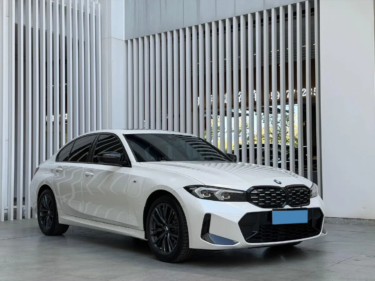 2023 BMW 3 Series 2.0T 184HP L4 8AT,autocango,china used car exporter,china ev exporter,chinese used car exporter,chinese used ev exporter