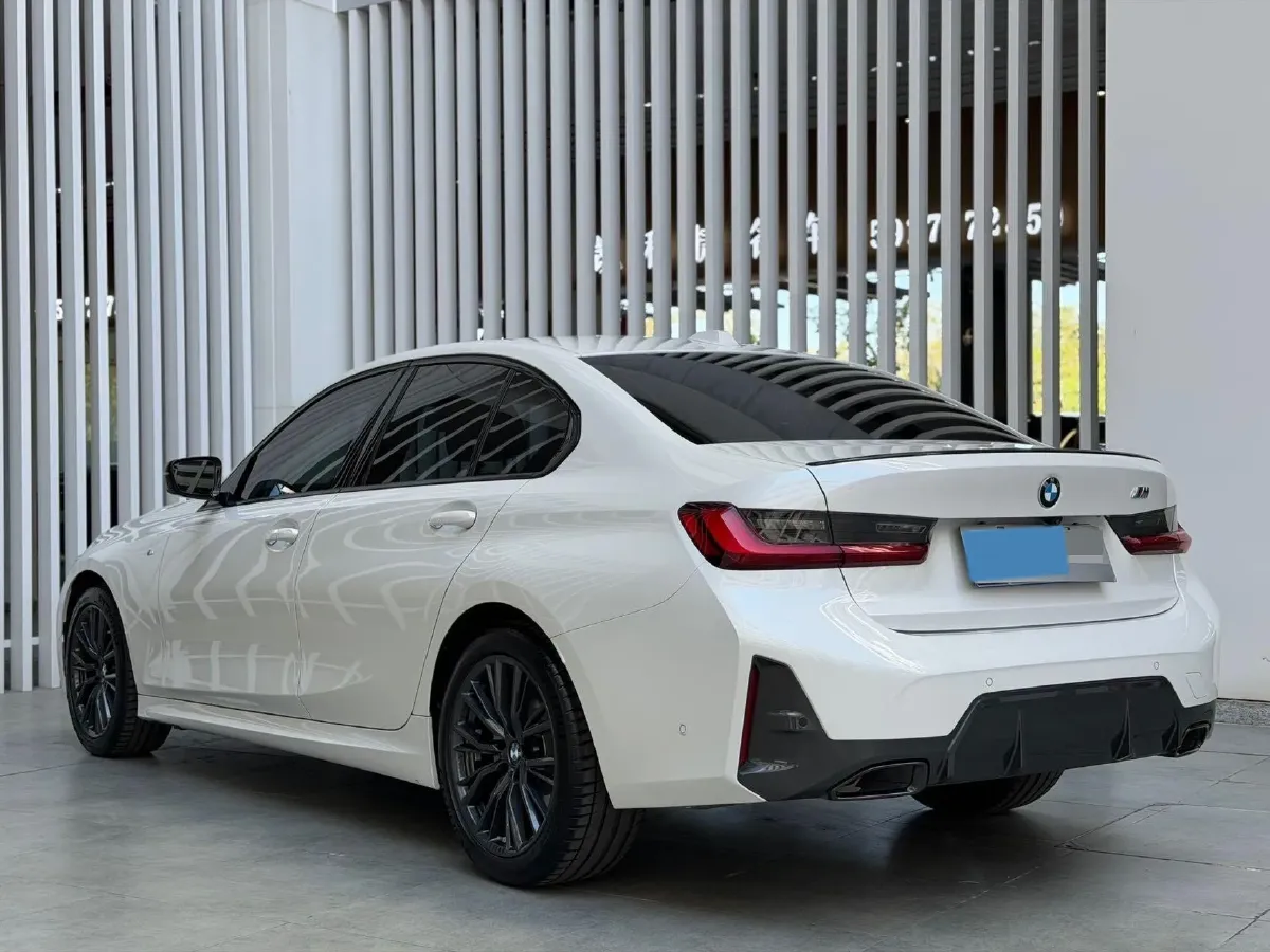 2023 BMW 3 Series 2.0T 184HP L4 8AT,autocango,china used car exporter,china ev exporter,chinese used car exporter,chinese used ev exporter