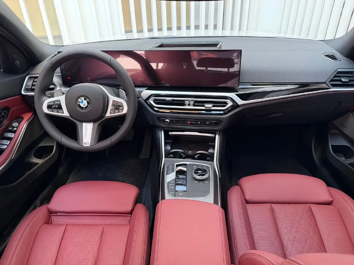 2023 BMW 3 Series 2.0T 184HP L4 8AT,autocango,china used car exporter,china ev exporter,chinese used car exporter,chinese used ev exporter