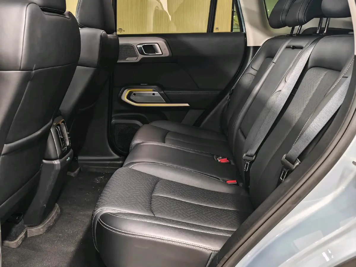 2025 FangChengBao Tai 3 BEV,autocango,china used car exporter,china ev exporter,chinese used car exporter,chinese used ev exporter