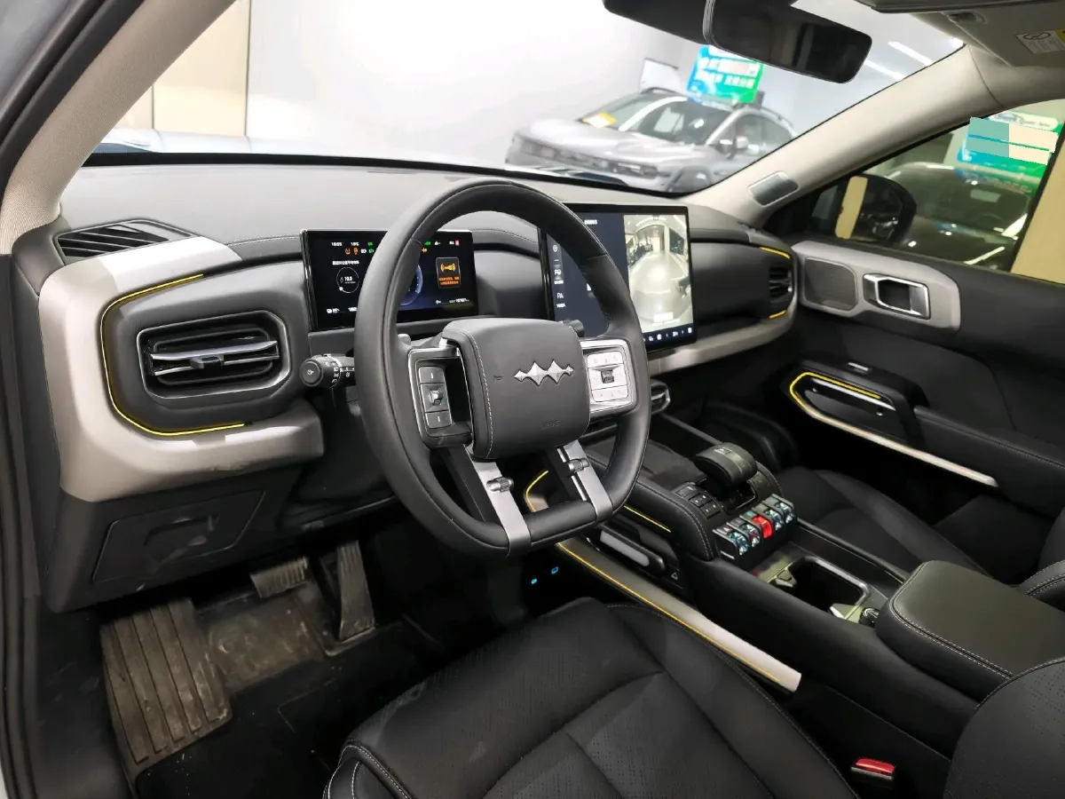 2025 FangChengBao Tai 3 BEV,autocango,china used car exporter,china ev exporter,chinese used car exporter,chinese used ev exporter