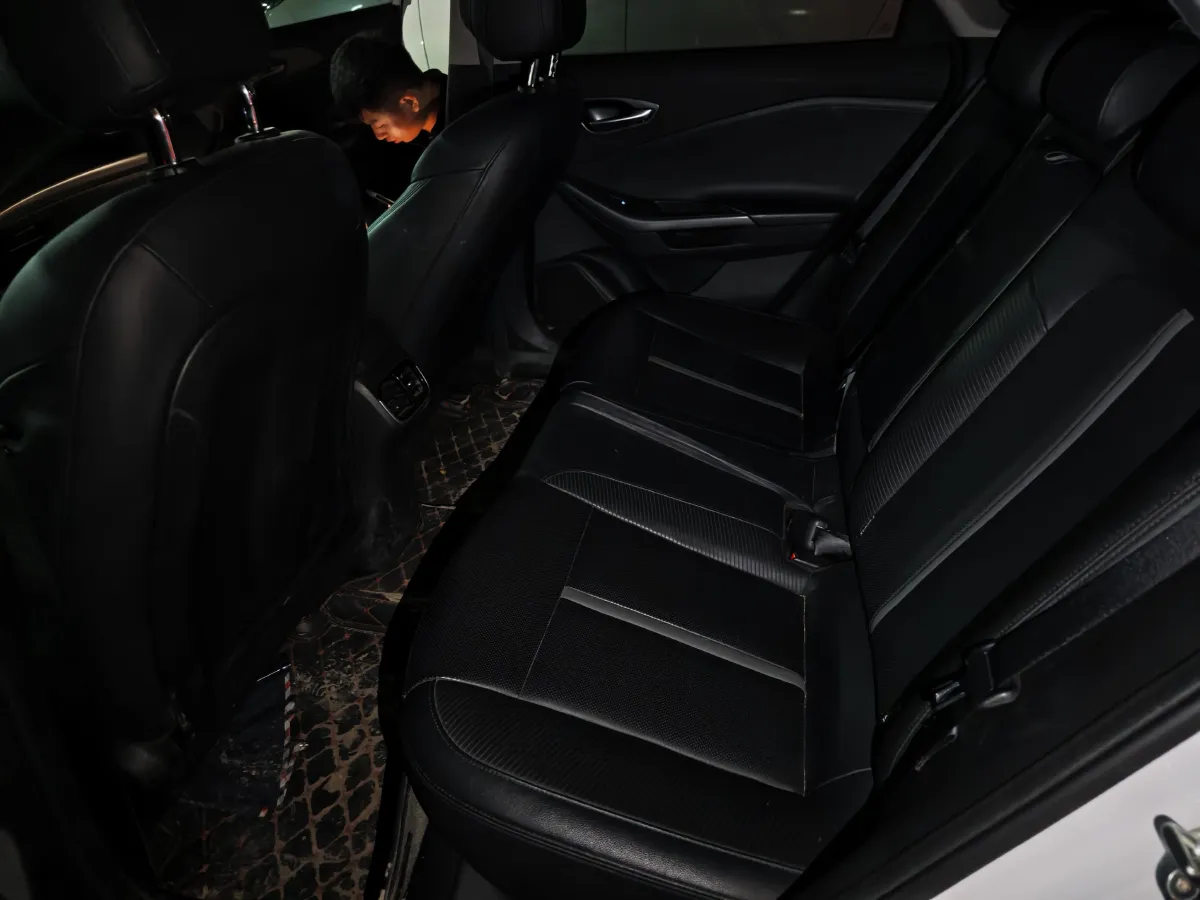 2019 Hyundai La Festa 1.6T 204HP L4 7DCT,autocango,china used car exporter,china ev exporter,chinese used car exporter,chinese used ev exporter