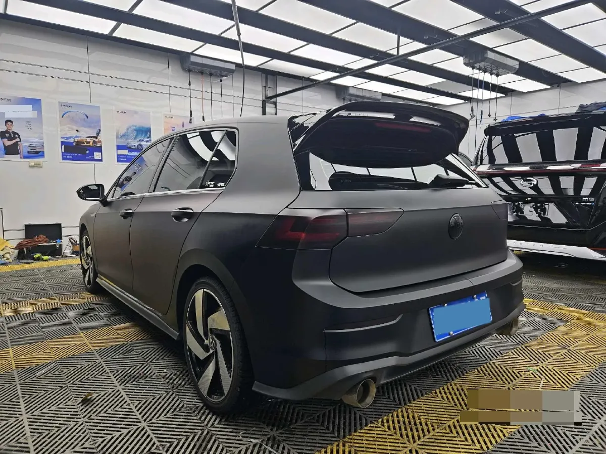 2023 Volkswagen GolfGTI 2.0T 220HP L4 7DCT,autocango,china used car exporter,china ev exporter,chinese used car exporter,chinese used ev exporter