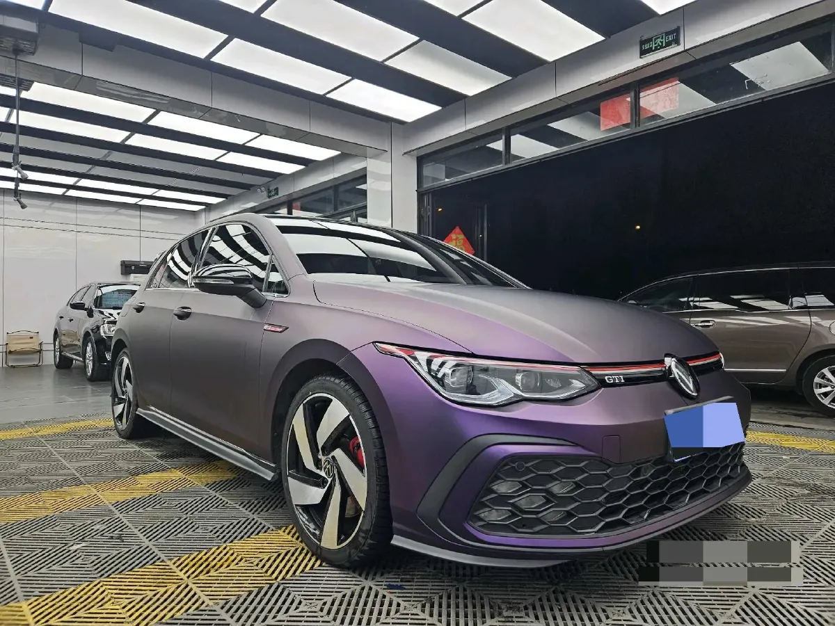 2023 Volkswagen GolfGTI 2.0T 220HP L4 7DCT,autocango,china used car exporter,china ev exporter,chinese used car exporter,chinese used ev exporter