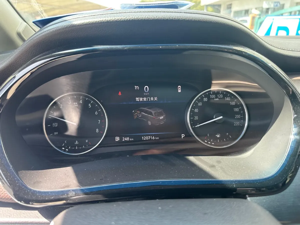 2021 Buick GL8 2.0T 237HP L4 9AT,autocango,china used car exporter,china ev exporter,chinese used car exporter,chinese used ev exporter