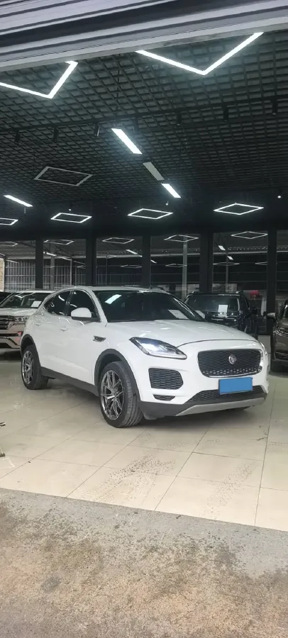 2018 Jaguar XEL 2.0T 200HP L4 8AT,autocango,china used car exporter,china ev exporter,chinese used car exporter,chinese used ev exporter