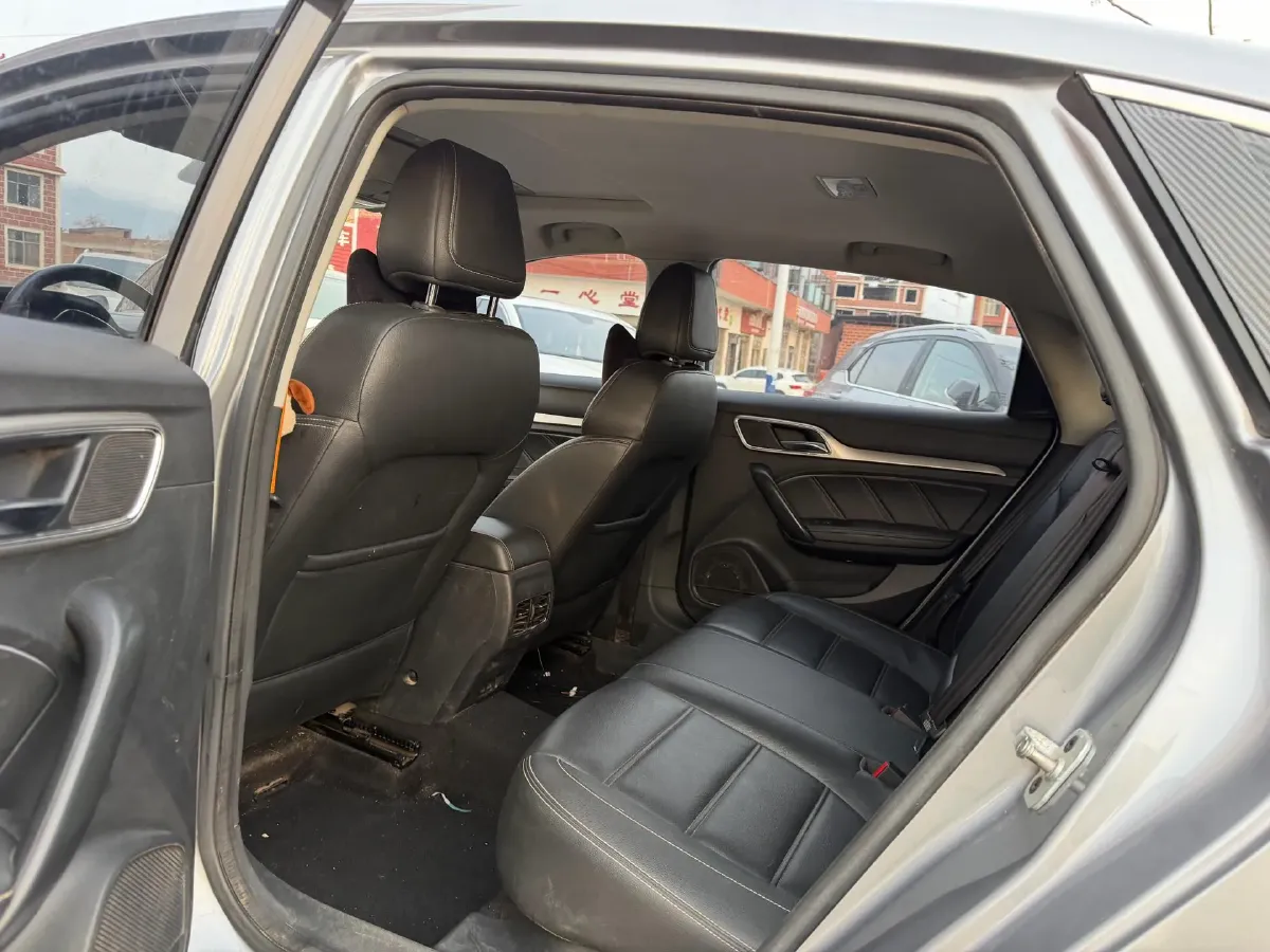 2018 MG MG6 1.5T 169HP L4 6MT,autocango,china used car exporter,china ev exporter,chinese used car exporter,chinese used ev exporter