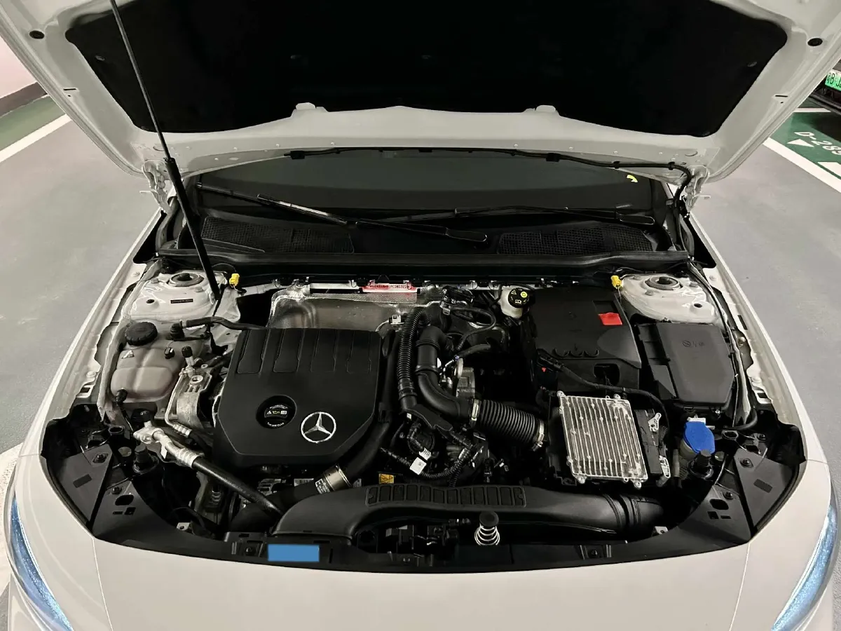 2023 Mercedes-Benz A Class 1.3T 163HP L4 7DCT,autocango,china used car exporter,china ev exporter,chinese used car exporter,chinese used ev exporter