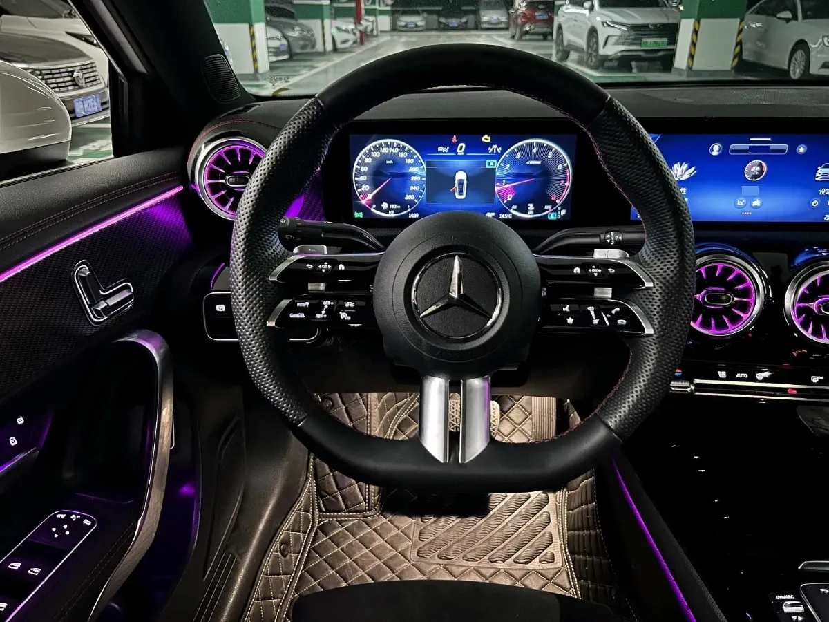 2023 Mercedes-Benz A Class 1.3T 163HP L4 7DCT,autocango,china used car exporter,china ev exporter,chinese used car exporter,chinese used ev exporter