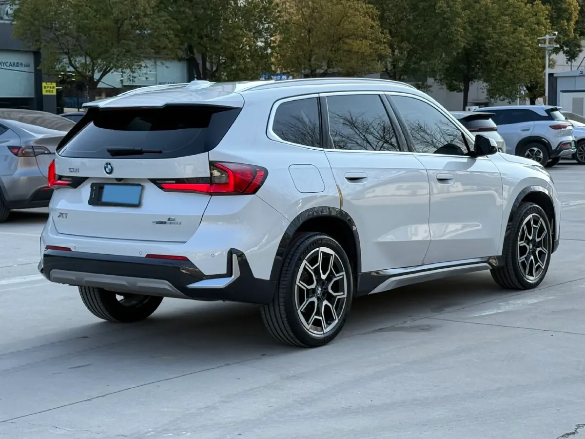 2024 BMW X1 2.0T 204HP L4 7DCT,autocango,china used car exporter,china ev exporter,chinese used car exporter,chinese used ev exporter