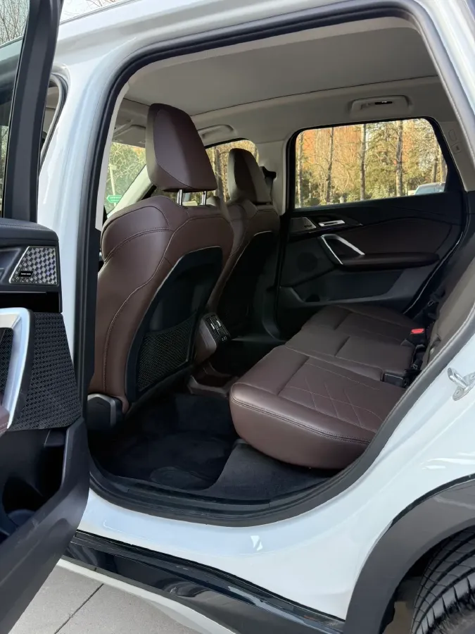 2024 BMW X1 2.0T 204HP L4 7DCT,autocango,china used car exporter,china ev exporter,chinese used car exporter,chinese used ev exporter