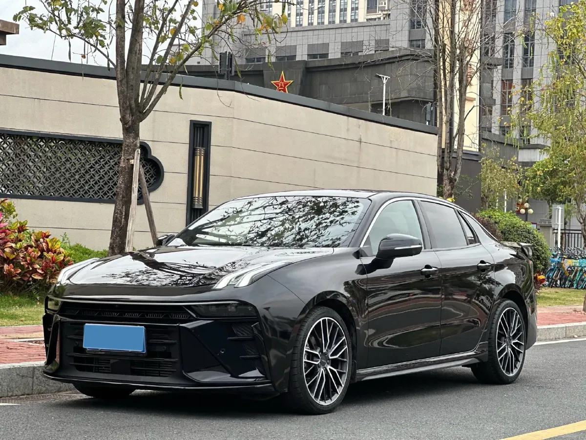 2025 LYNK&CO 03 2.0T 254HP L4 7DCT,autocango,china used car exporter,china ev exporter,chinese used car exporter,chinese used ev exporter