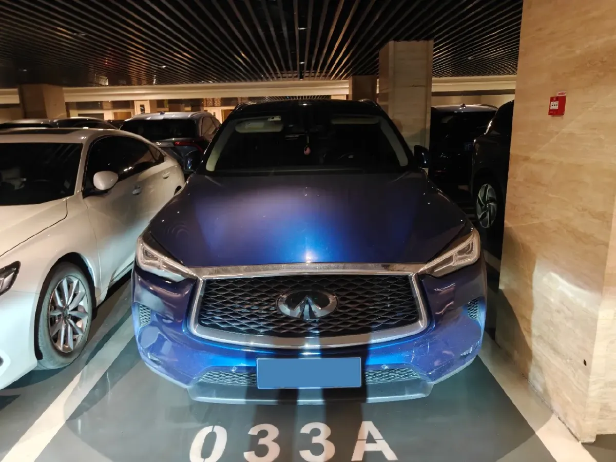 2020 Infiniti QX50 2.0T 272HP L4 CVT,autocango,china used car exporter,china ev exporter,chinese used car exporter,chinese used ev exporter