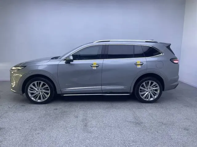 2025 Buick EnvisionPlus 2.0T 237HP L4 9AT,autocango,china used car exporter,china ev exporter,chinese used car exporter,chinese used ev exporter