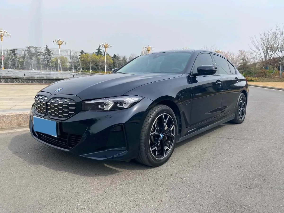 2023 BMW i3 BEV 79.05KWH,autocango,china used car exporter,china ev exporter,chinese used car exporter,chinese used ev exporter