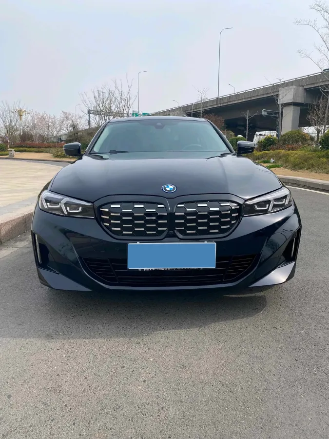 2023 BMW i3 BEV 79.05KWH,autocango,china used car exporter,china ev exporter,chinese used car exporter,chinese used ev exporter