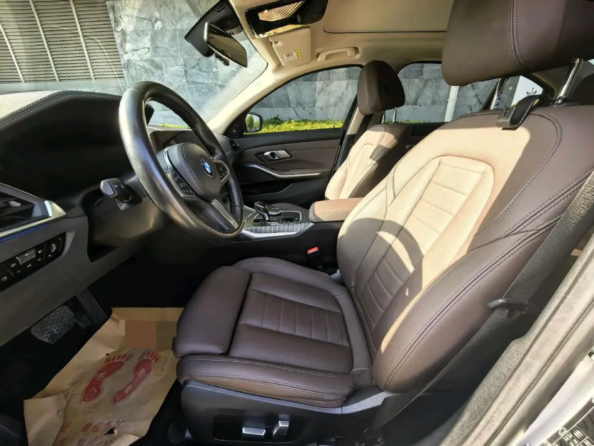 2021 BMW 3 Series 2.0T 184HP L4 8AT,autocango,china used car exporter,china ev exporter,chinese used car exporter,chinese used ev exporter