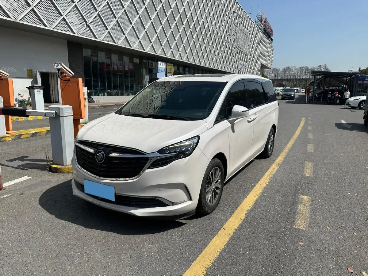 2021 Buick GL8 2.0T 237HP L4 9AT,autocango,china used car exporter,china ev exporter,chinese used car exporter,chinese used ev exporter