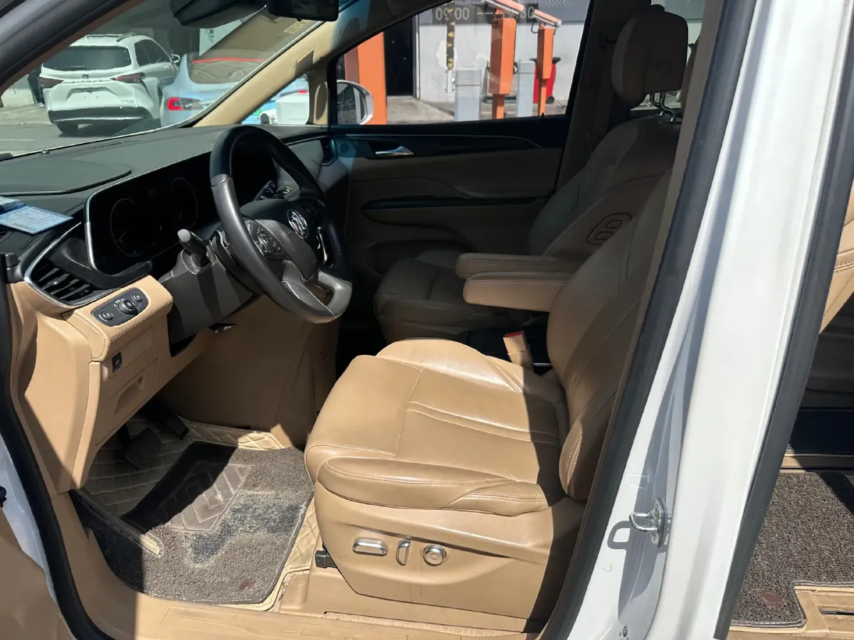 2021 Buick GL8 2.0T 237HP L4 9AT,autocango,china used car exporter,china ev exporter,chinese used car exporter,chinese used ev exporter