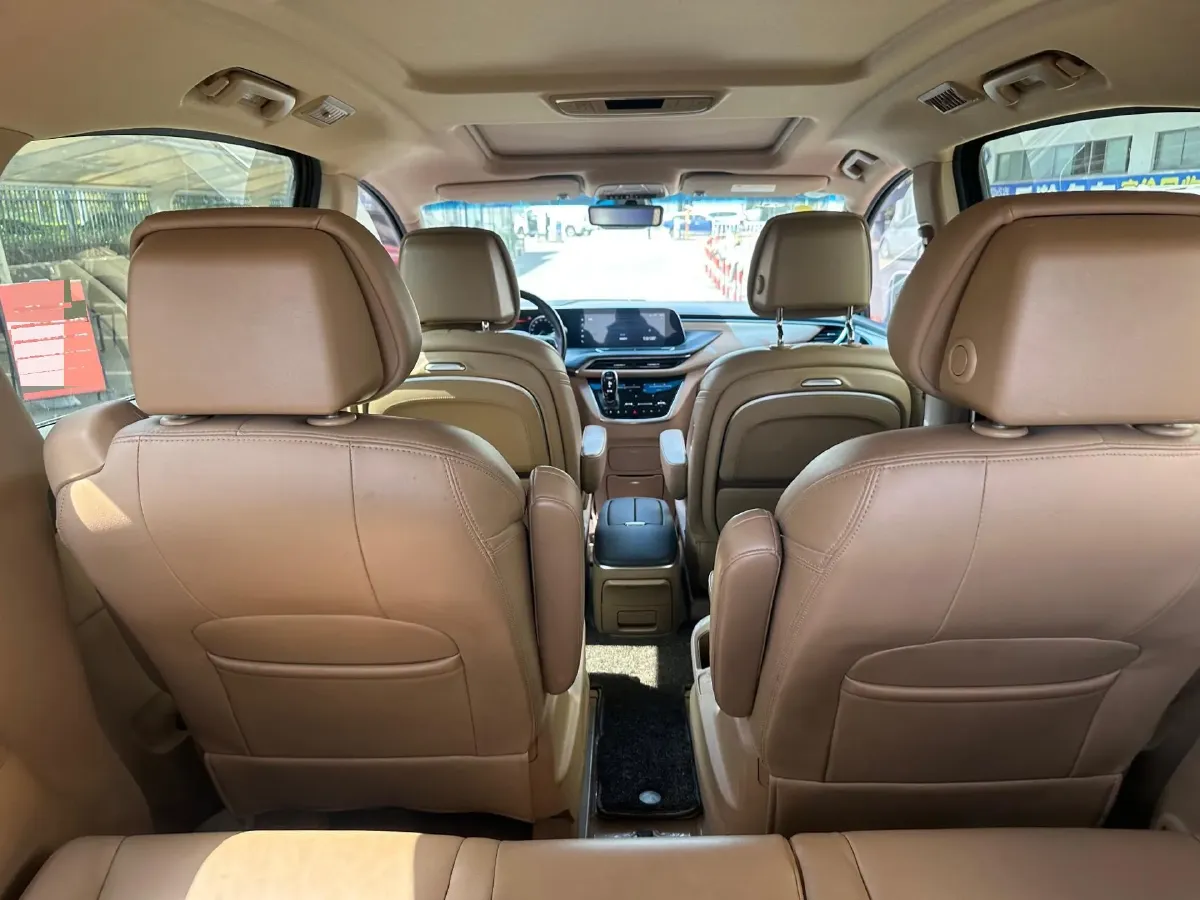 2021 Buick GL8 2.0T 237HP L4 9AT,autocango,china used car exporter,china ev exporter,chinese used car exporter,chinese used ev exporter