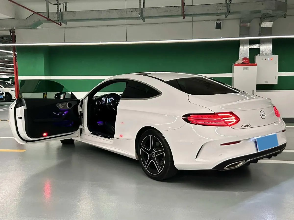 2021 Mercedes-Benz C Class 1.5T 184HP L4 9AT,autocango,china used car exporter,china ev exporter,chinese used car exporter,chinese used ev exporter