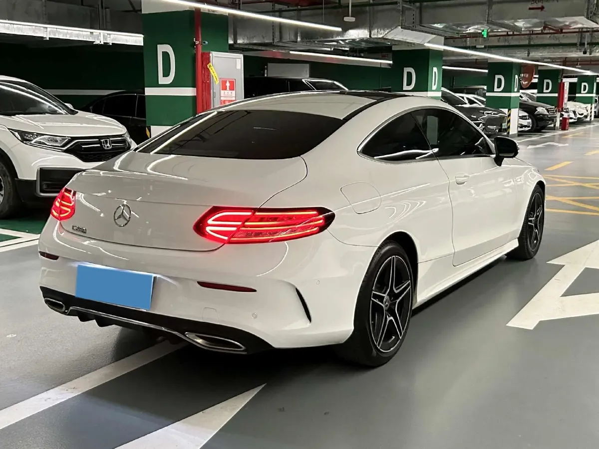 2021 Mercedes-Benz C Class 1.5T 184HP L4 9AT,autocango,china used car exporter,china ev exporter,chinese used car exporter,chinese used ev exporter