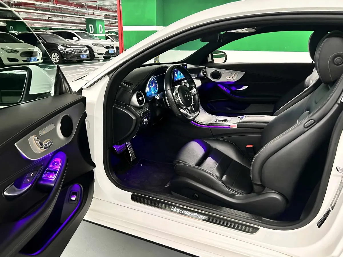 2021 Mercedes-Benz C Class 1.5T 184HP L4 9AT,autocango,china used car exporter,china ev exporter,chinese used car exporter,chinese used ev exporter