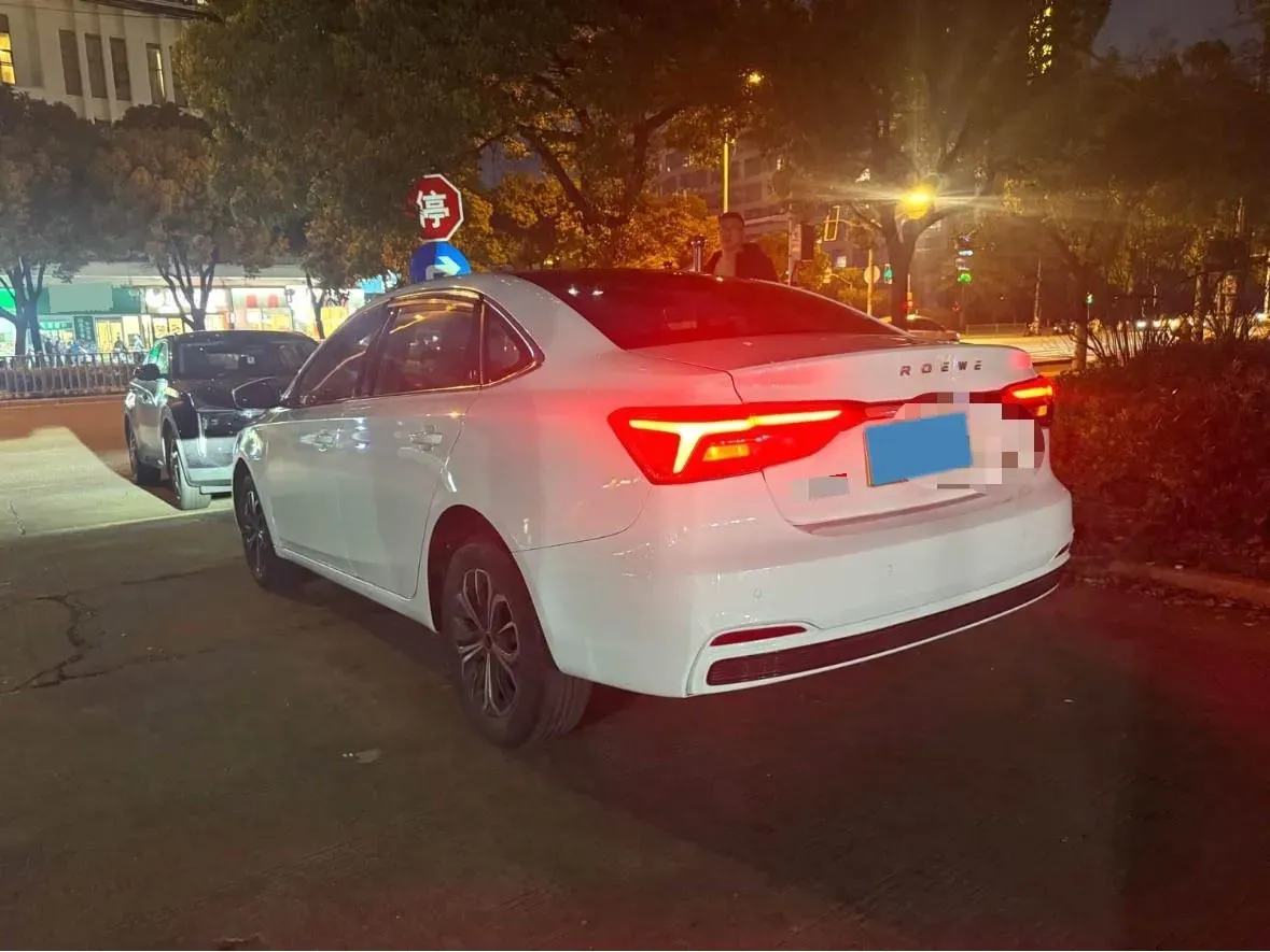 2022 JMC YuHu 7 2.0T 141HP L4 8AT,autocango,china used car exporter,china ev exporter,chinese used car exporter,chinese used ev exporter