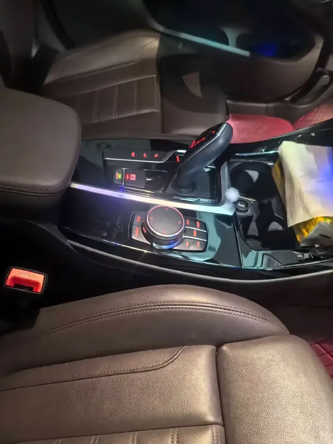 2021 BMW X3 2.0T 252HP L4 8AT,autocango,china used car exporter,china ev exporter,chinese used car exporter,chinese used ev exporter