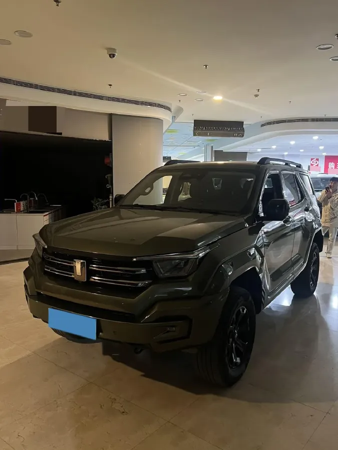 2023 Tank 400 2.0T 252HP L4 9AT PHEV 37.1KWH,autocango,china used car exporter,china ev exporter,chinese used car exporter,chinese used ev exporter