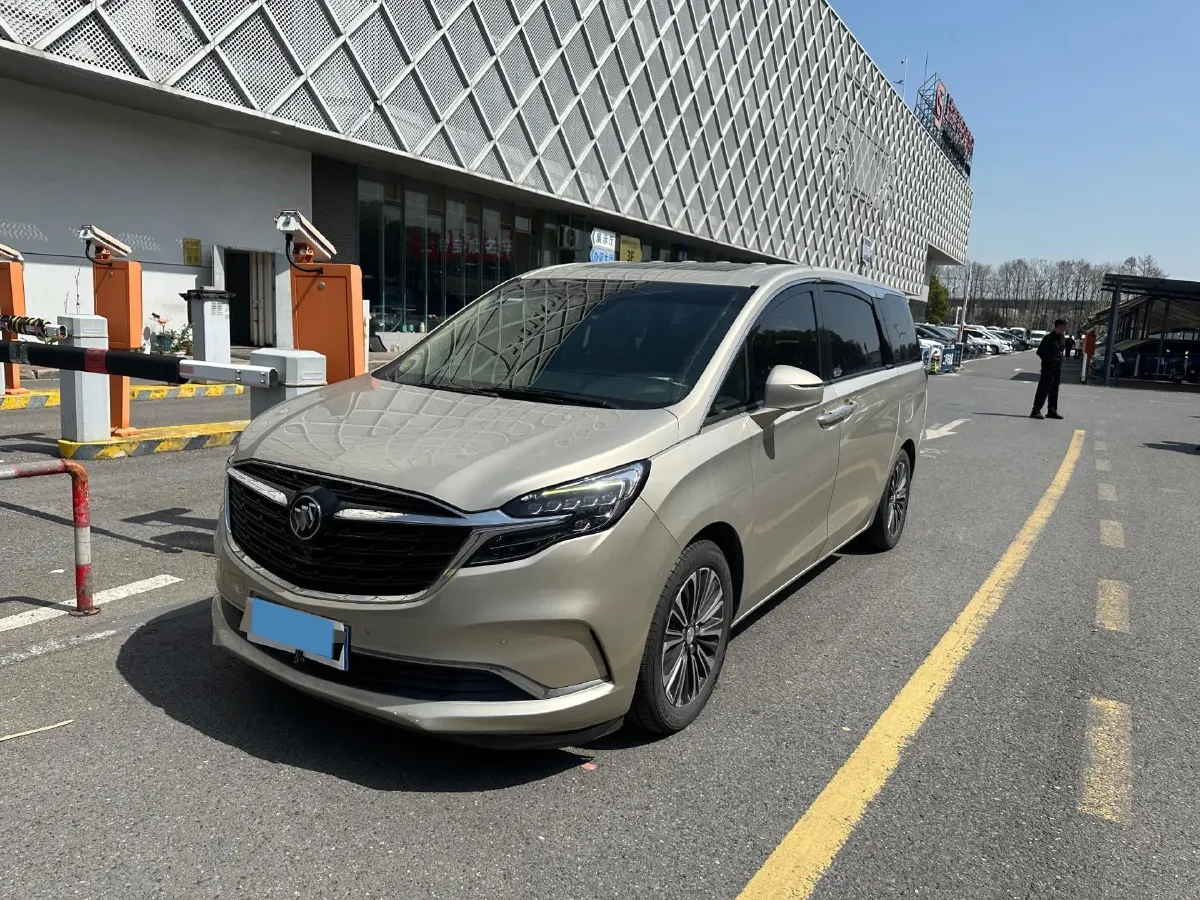 2021 Buick GL8 2.0T 237HP L4 9AT,autocango,china used car exporter,china ev exporter,chinese used car exporter,chinese used ev exporter