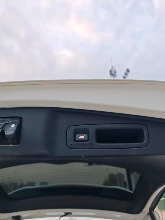 2021 Honda CR-V 2.0L 146HP L4 E-CVT Hybrid,autocango,china used car exporter,china ev exporter,chinese used car exporter,chinese used ev exporter